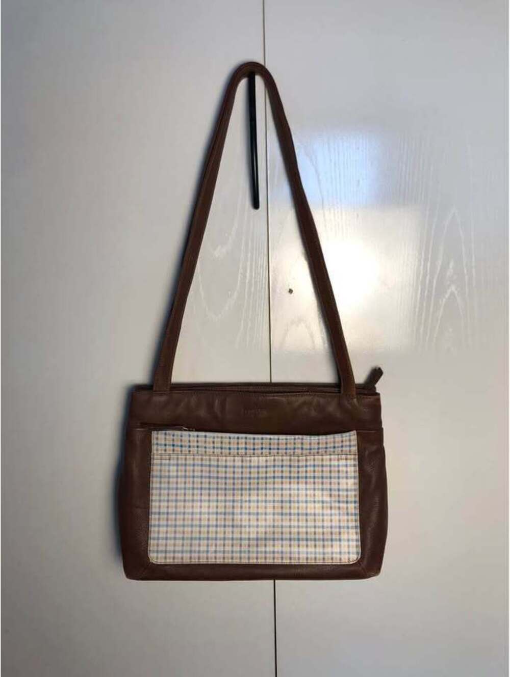 Vintage Criale Leather Shoulder Bag